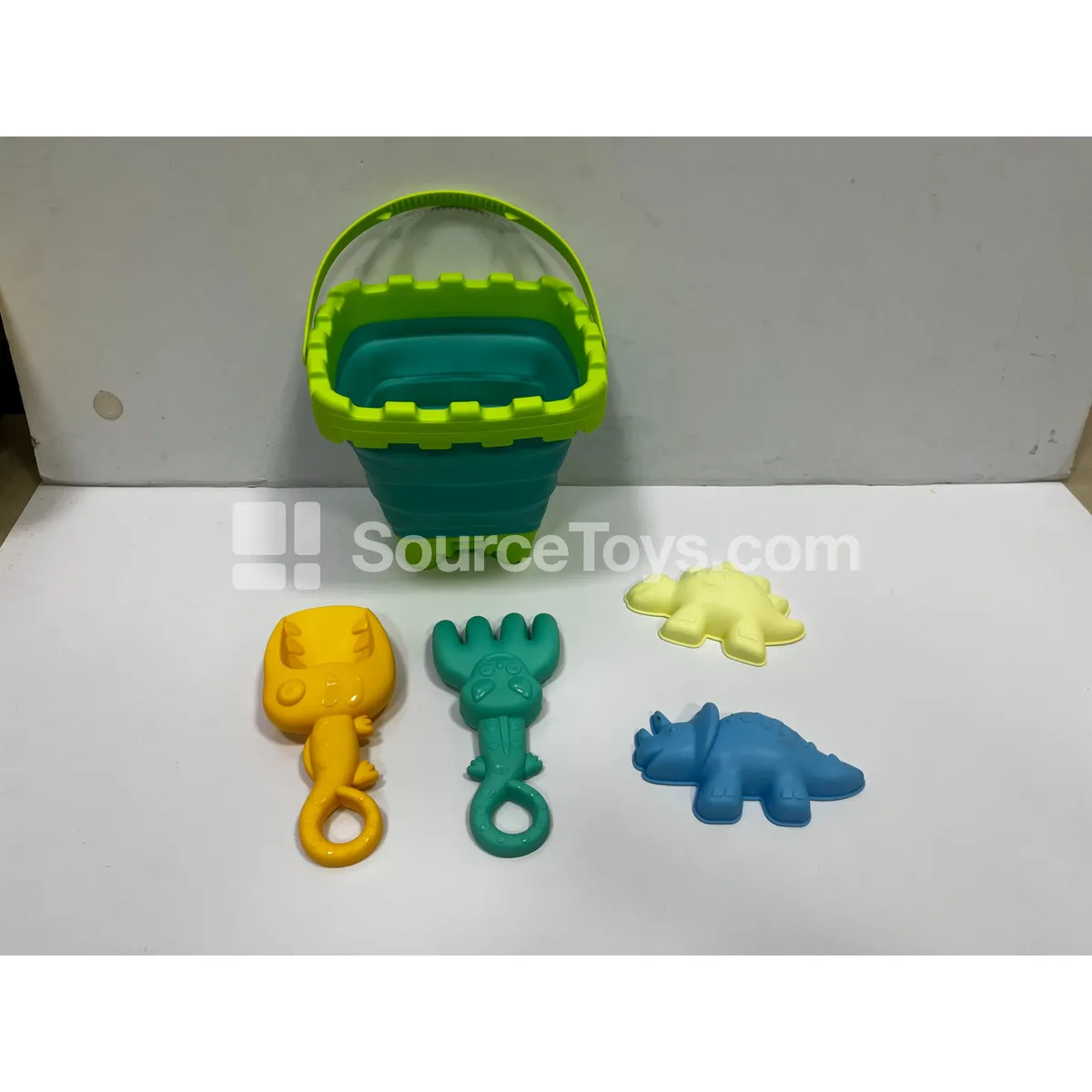 5-Piece Square Beach Bucket Set 5-Piece Square Beach Bucket Set