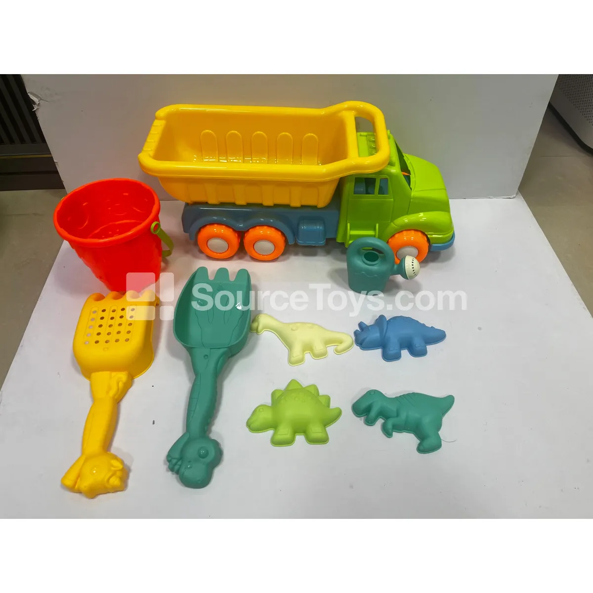 8-Piece Beach Toy Set 8-Piece Beach Toy Set
