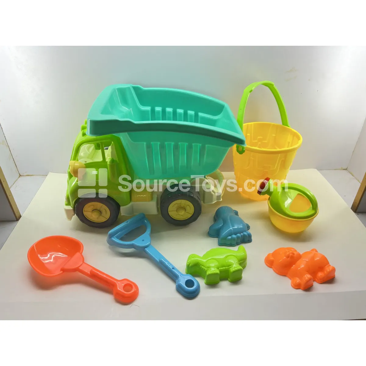 8-Piece Beach Toy Set 8-Piece Beach Toy Set