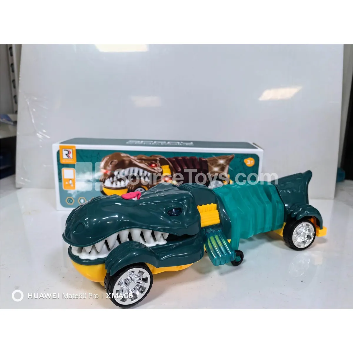Electric Skeleton Crocodile with Spray Electric Skeleton Crocodile with Spray