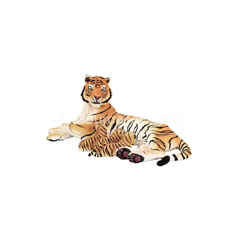 Nursing Tigress Vinyl Figure Nursing Tigress Vinyl Figure