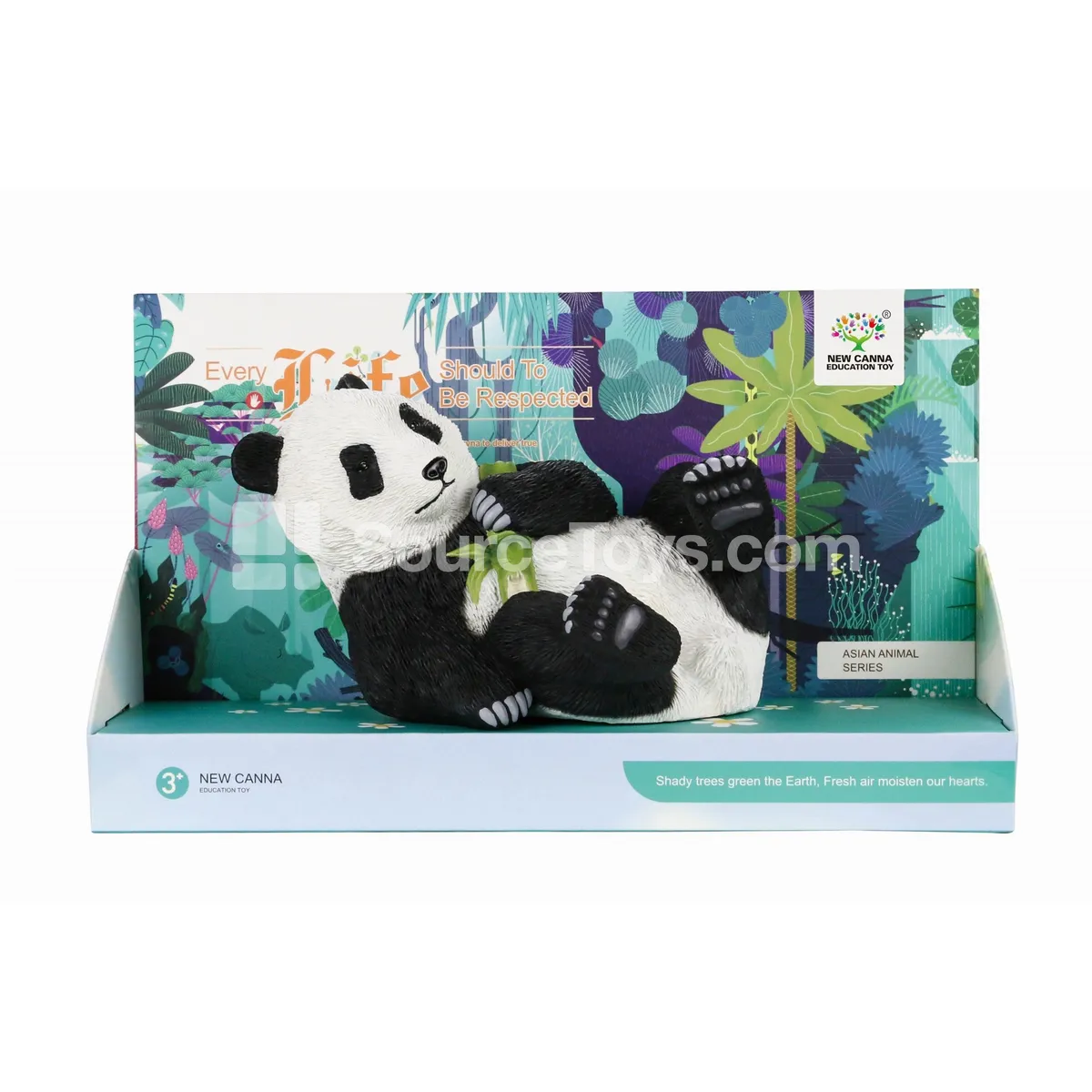 Bamboo-Holding Panda Vinyl Figure Bamboo-Holding Panda Vinyl Figure