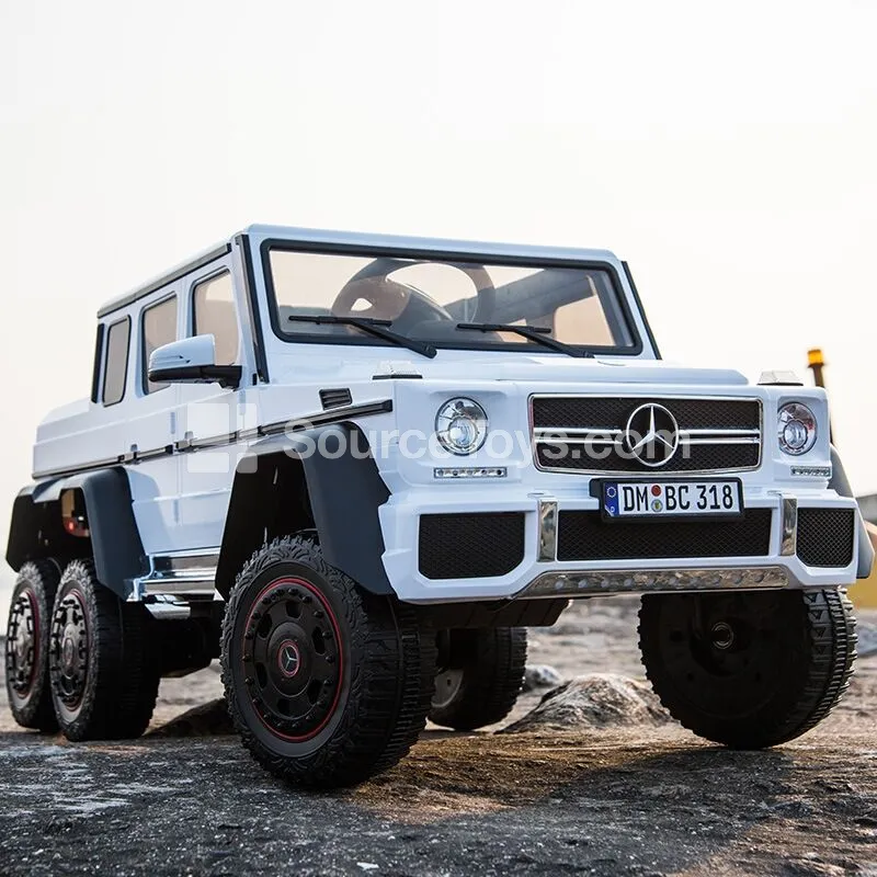 Electric Remote Control 4WD 6-Wheel Off-road Ride-on with Double Doors & 3-Speed Electric Remote Control 4WD 6-Wheel Off-road Ride-on with Double Doors & 3-Speed