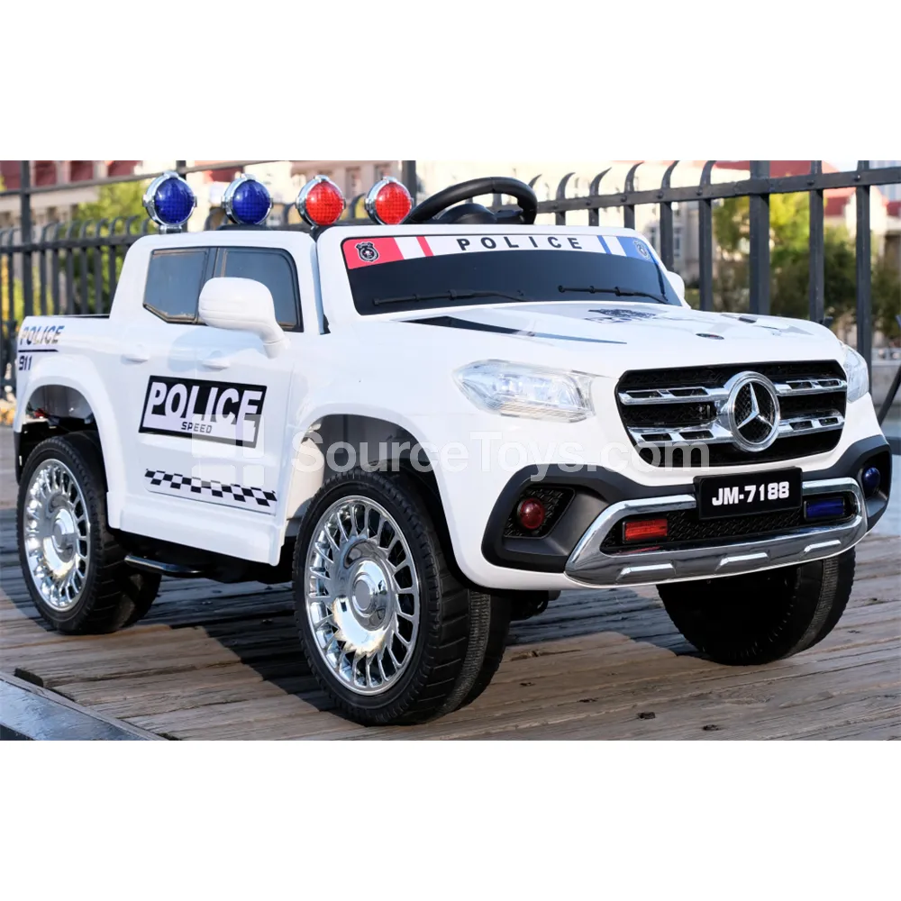 Electric Remote Control Police Car (White/Red, Dual Drive) Electric Remote Control Police Car (White/Red, Dual Drive)