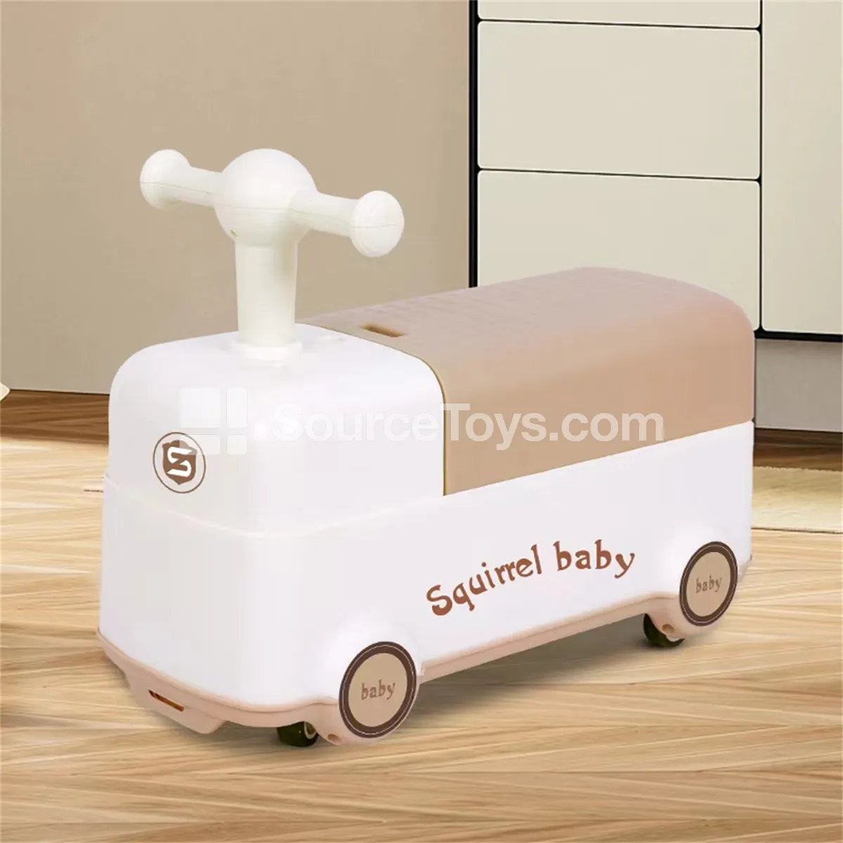 Scooter Ride-On (Brown, Pink, Gray) Scooter Ride-On (Brown, Pink, Gray)