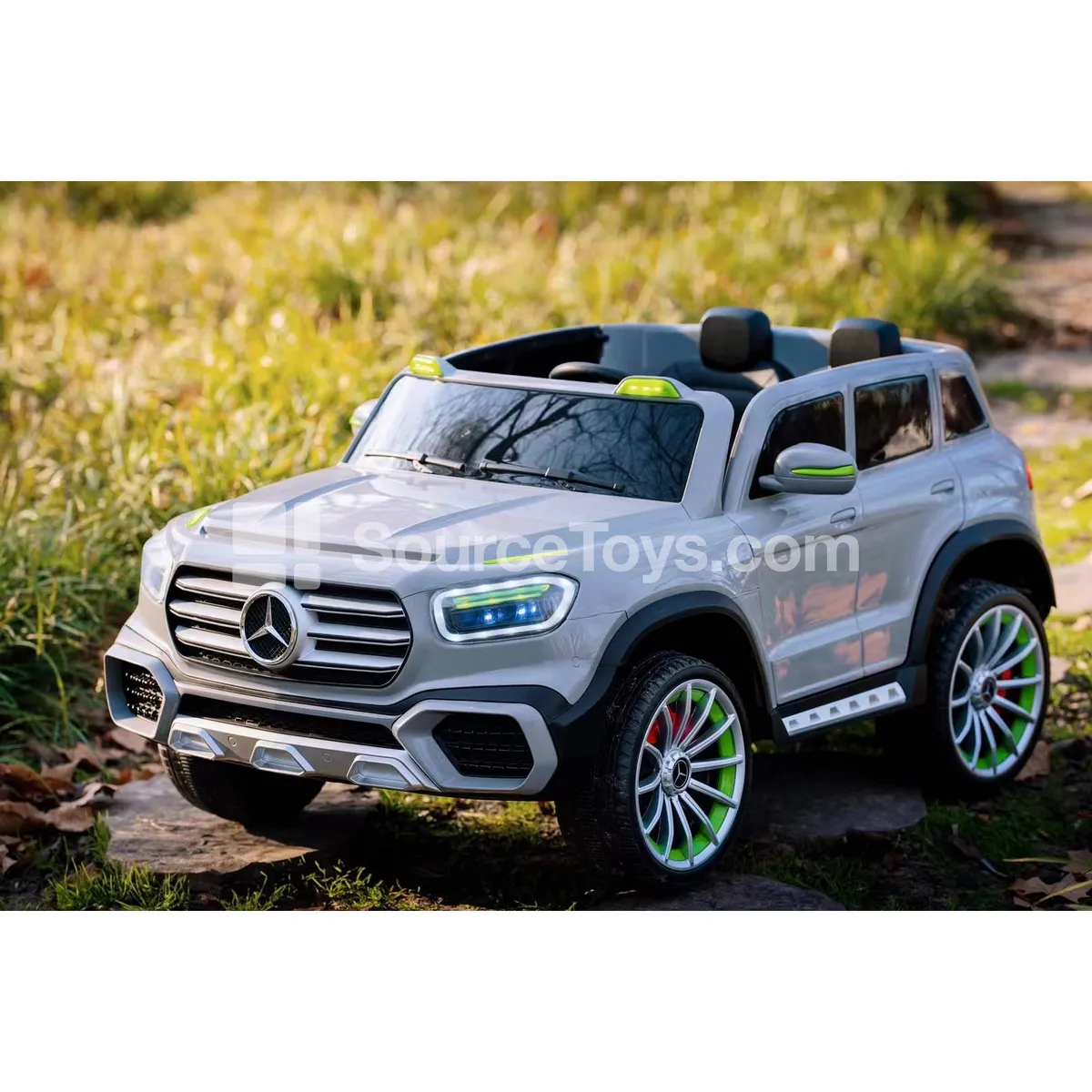 Electric Remote Control 4WD SUV Ride-on with Double Doors Electric Remote Control 4WD SUV Ride-on with Double Doors
