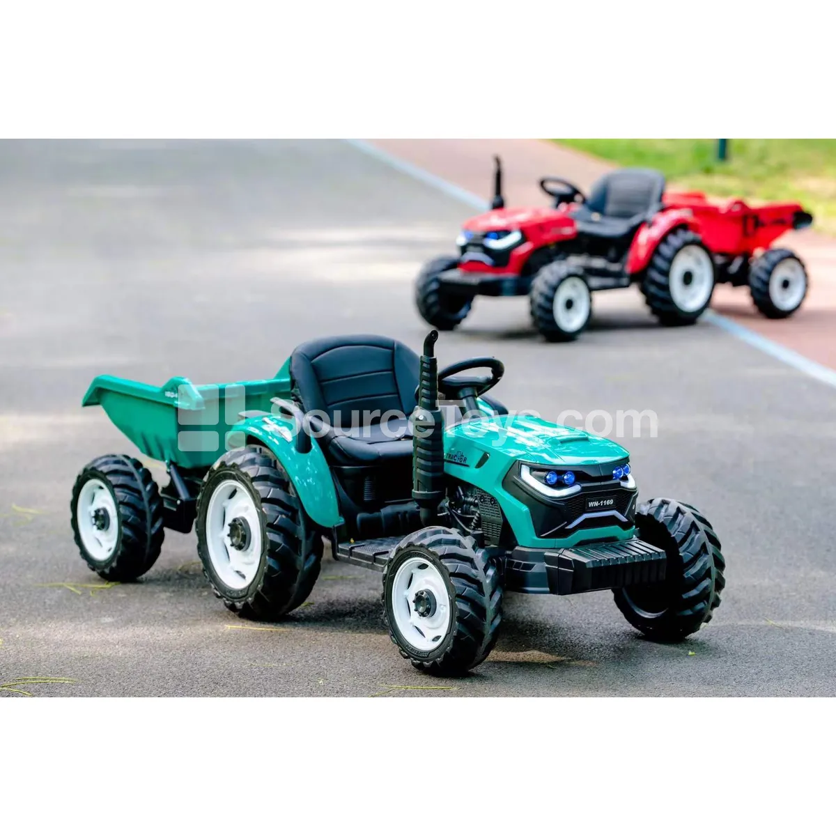 Electric Remote Control 6-Wheel Dual-Drive Tractor with Trailer Engineering Vehicle (Red, Blue, Yellow, Green)