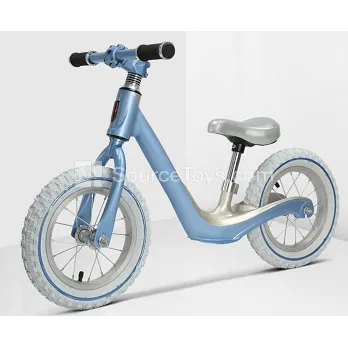 Red Flag Two-Color Balance Bike