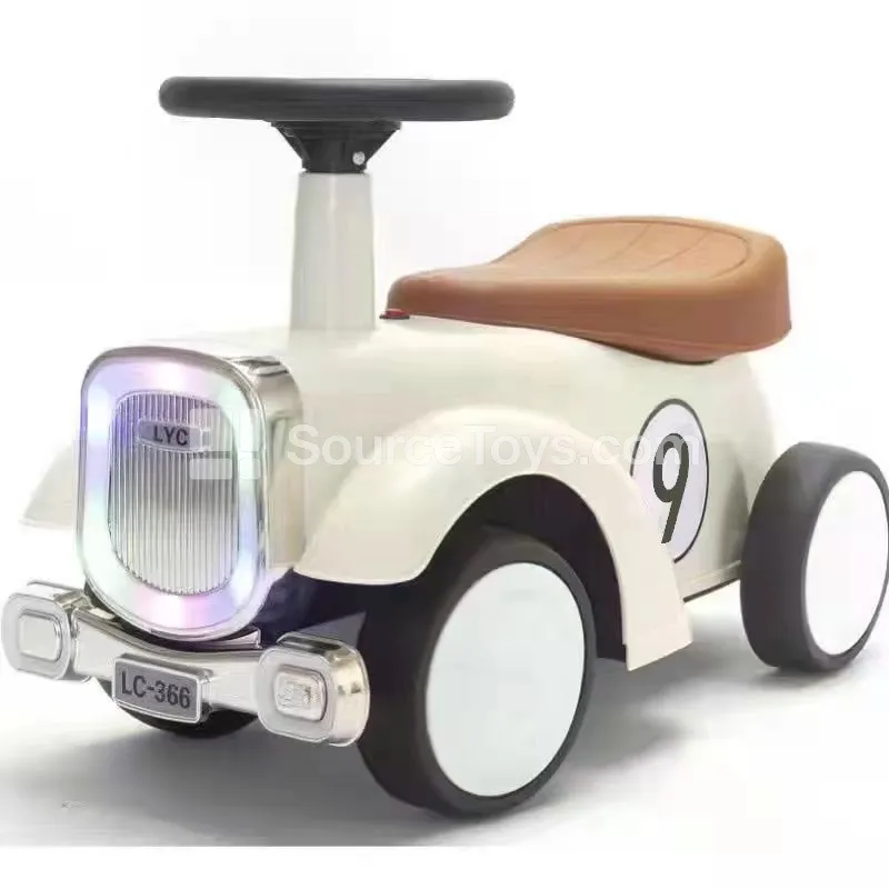 Scooter Ride-On (Off-White) Scooter Ride-On (Off-White)