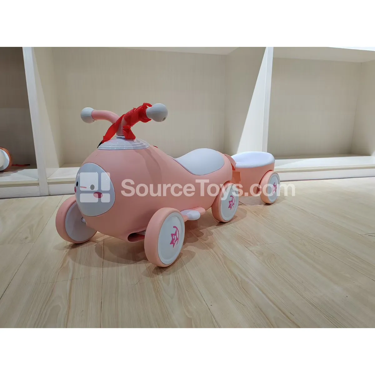 Cartoon Scooter (Red, Pink, Yellow, Blue) Cartoon Scooter (Red, Pink, Yellow, Blue)