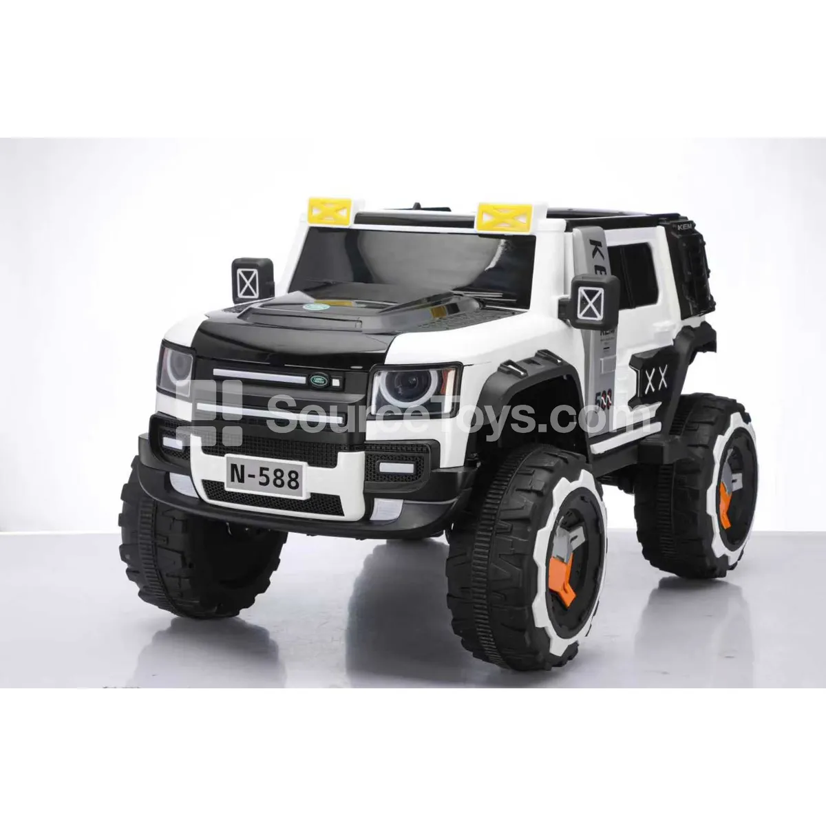 Electric Remote Control Dual-Drive Ride-On Off-Road Car Electric Remote Control Dual-Drive Ride-On Off-Road Car