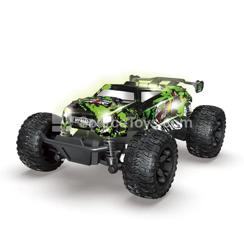 2.4G 1:18 Remote Control Off-Road Stunt Car Drift Car with Lights Battery Included